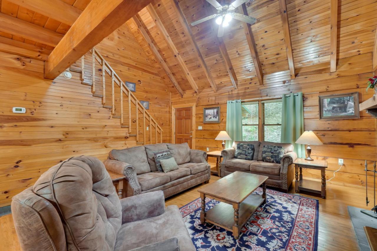 Cabin With Hot Tub About 6 Mi To Downtown Gatlinburg! Exterior foto
